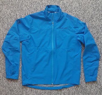 Leichte Regenjacke